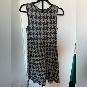 Theory Houndstooth shift dress